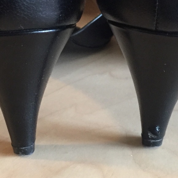 Nine West Black mid-heel shoes - Picture 2 of 3